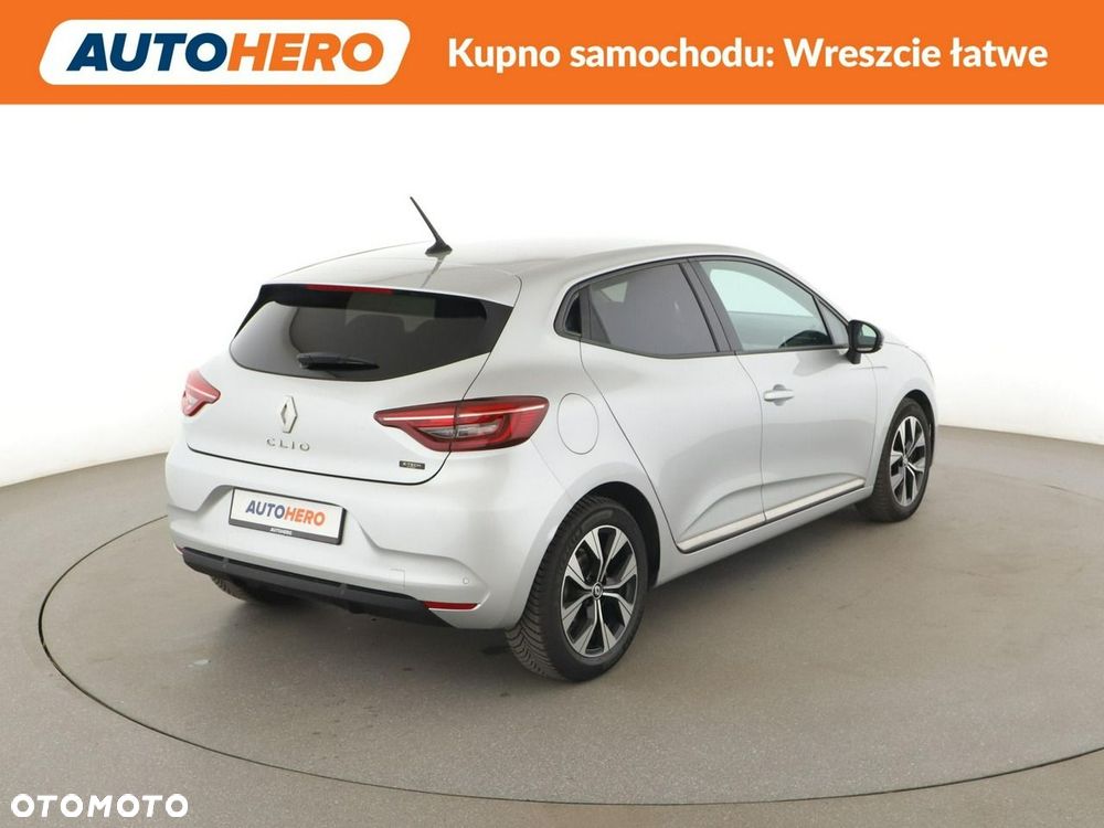 Renault Clio E-TECH Full 145 EVOLUTION - 8