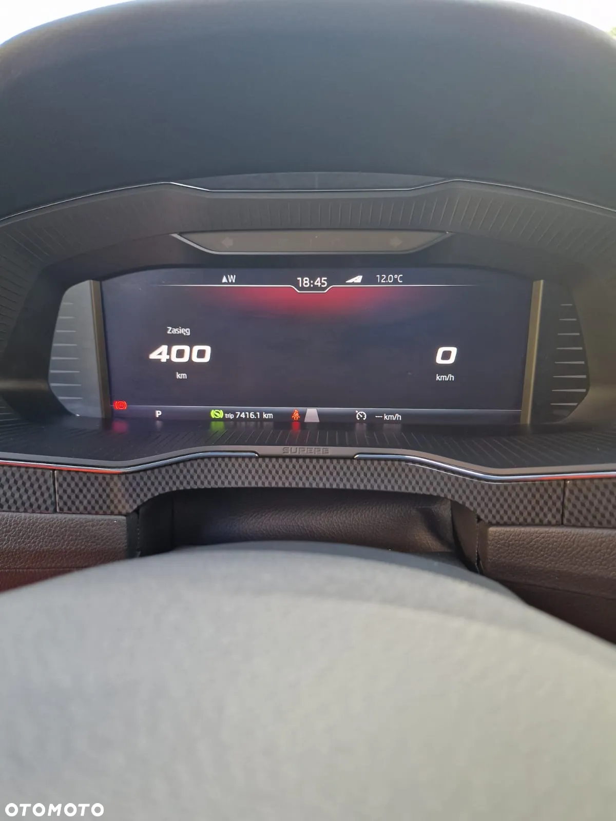 Skoda Superb 2.0 TDI Sportline DSG - 23