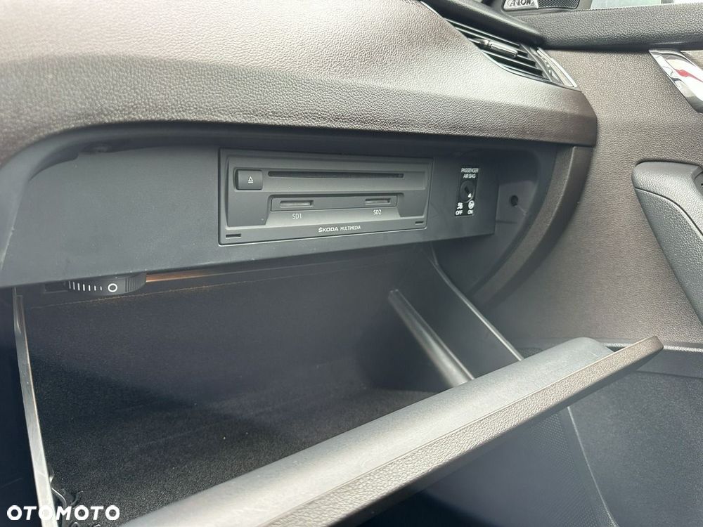 Skoda Octavia 2.0 TDI 4x4 DSG Scout - 27