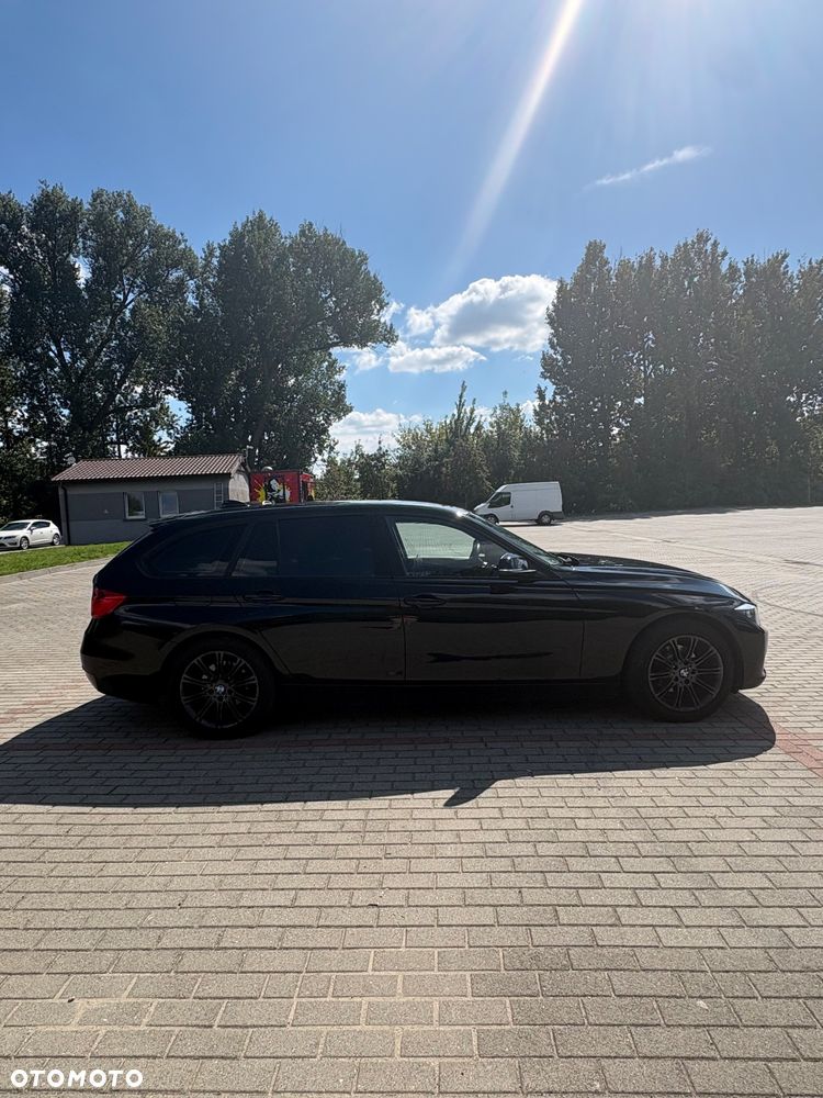 BMW Seria 3 318d - 2