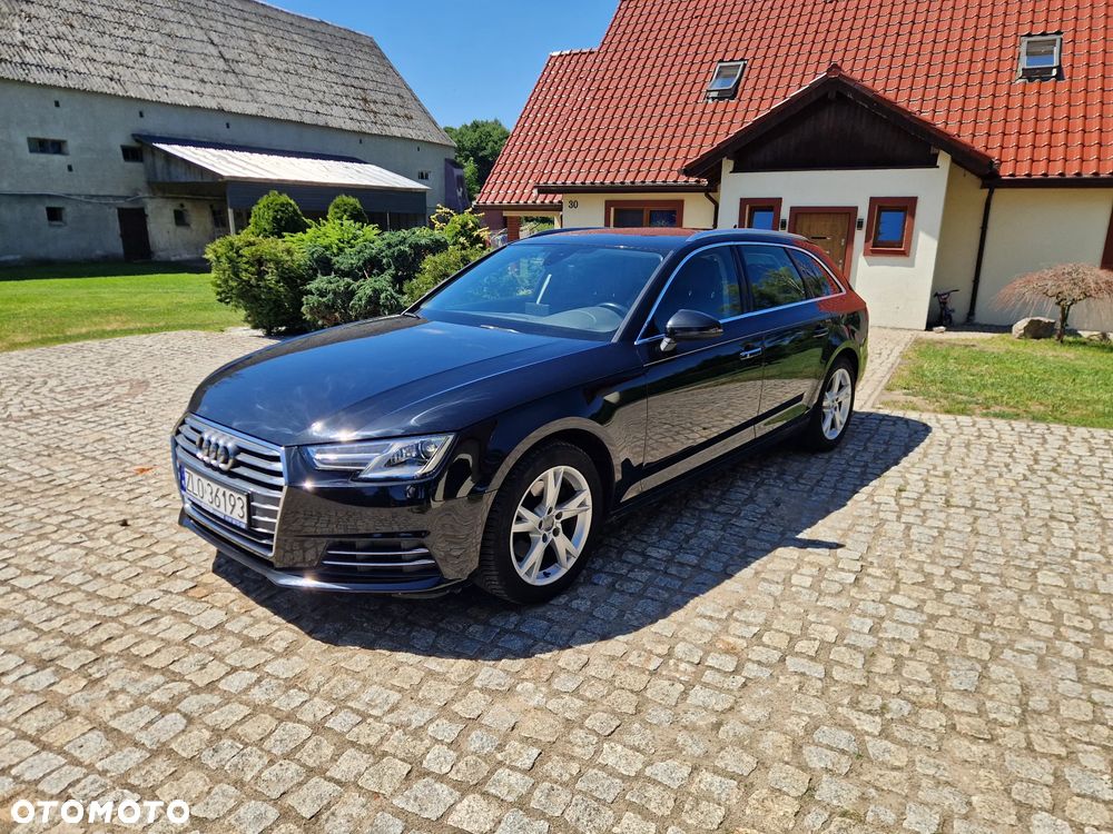 Audi A4 Avant 2.0 TDI Design - 5