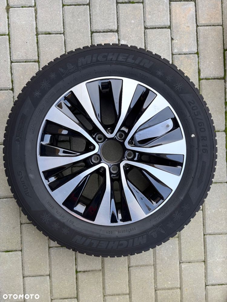 Mercedes-Benz Klasa A 200 d 8G-DCT Entry - 34