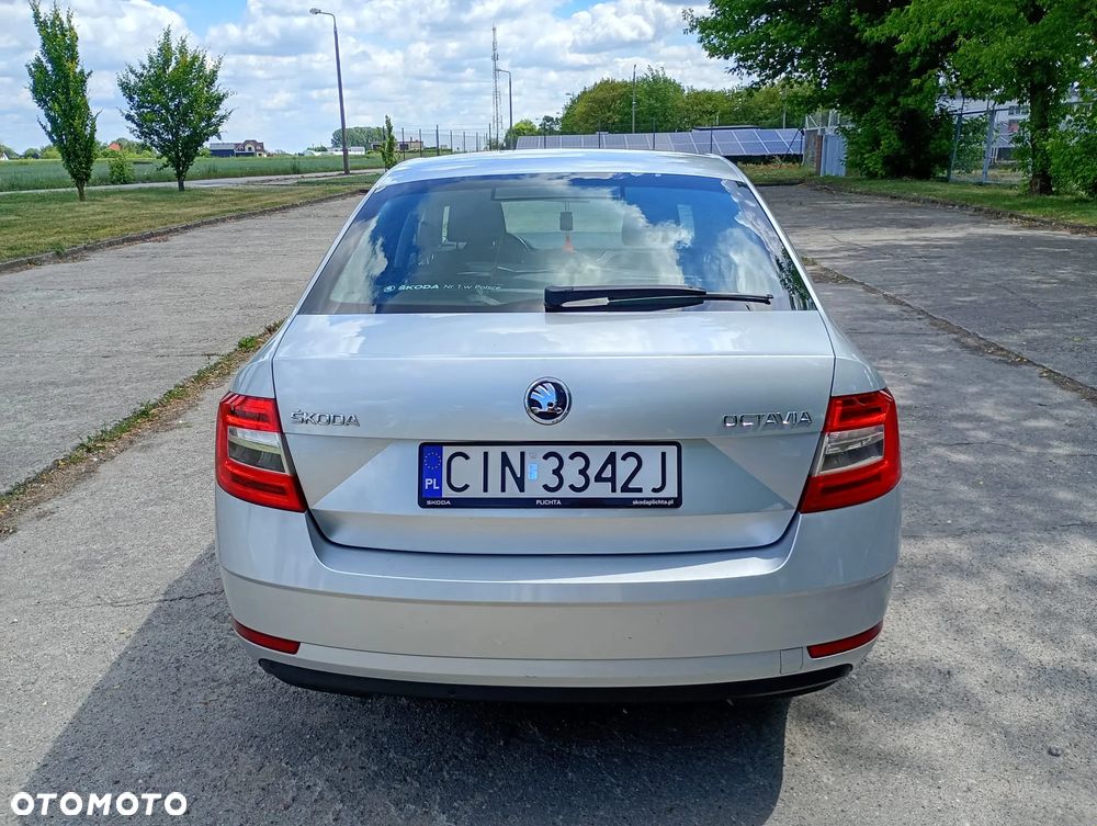 Skoda Octavia - 12