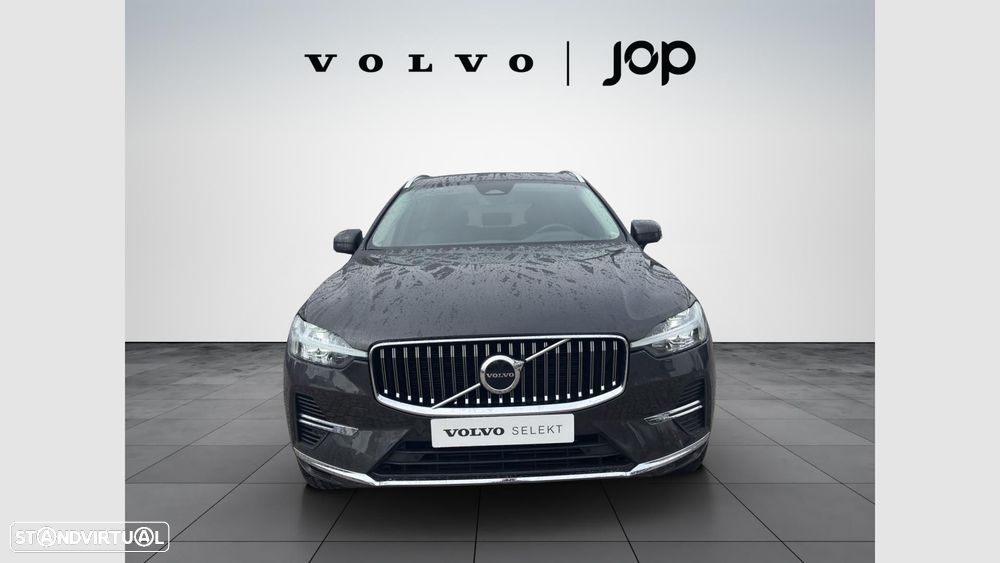 Volvo XC 60 2.0 T6 PHEV Core AWD — fotografia 8