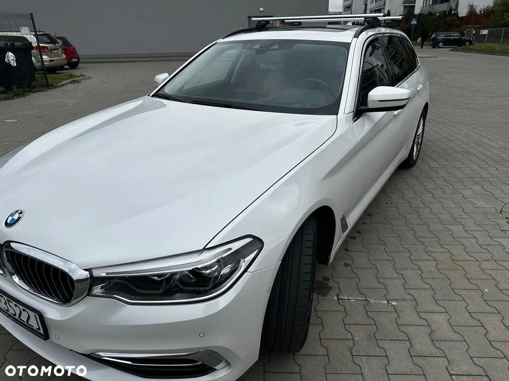 BMW Seria 5 530d Luxury Line - 6
