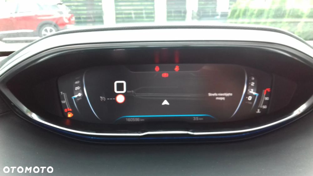 Peugeot 5008 1.5 BlueHDi Allure Pack S&S - 18