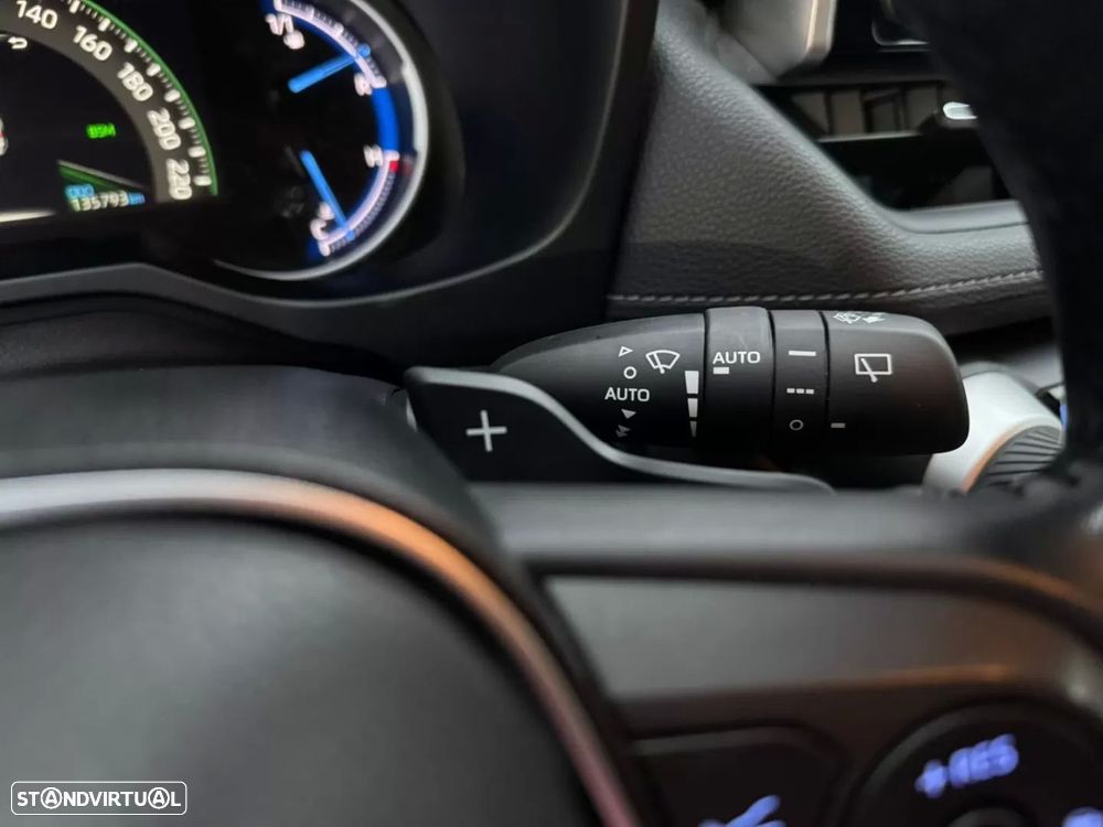 Toyota RAV4 2.5 HDF Exclusive - 13