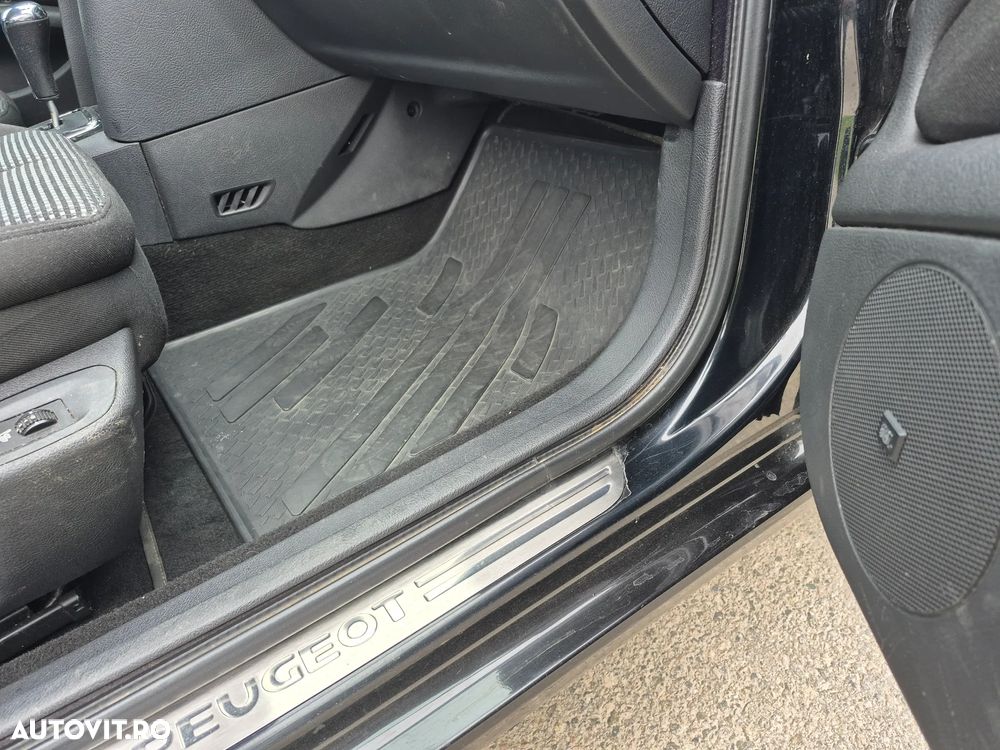 Peugeot 407 HDi 165 Automatik JBL - 32