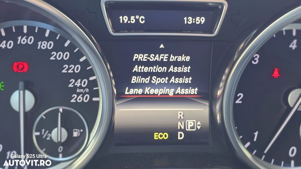 Mercedes-Benz ML 350 BlueTEC 4MATIC 7G-TRONIC - 25