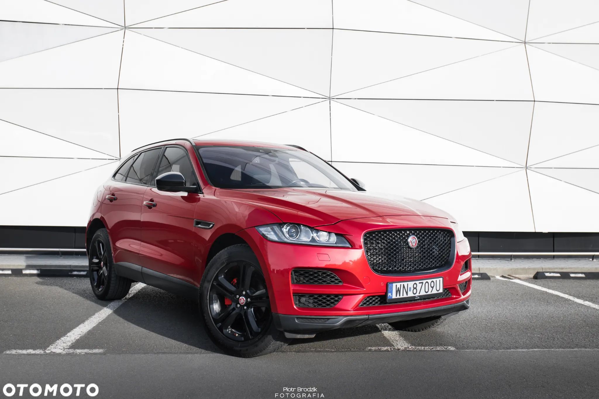 Jaguar F-Pace 25t AWD Prestige - 1