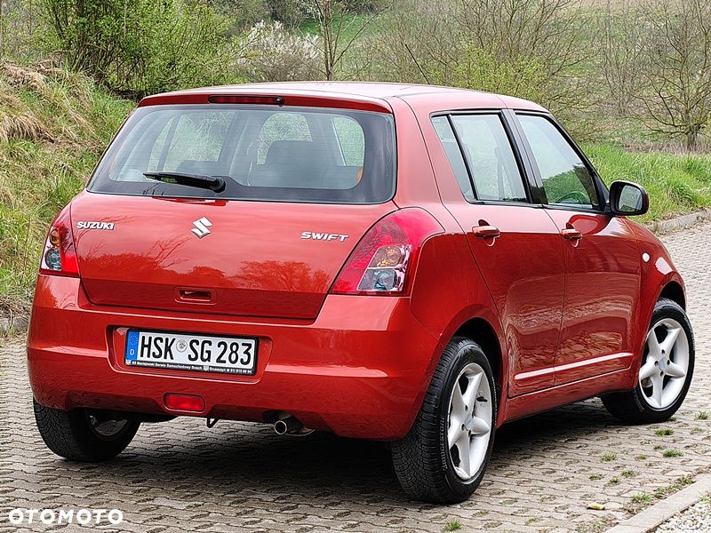 Suzuki Swift 1.3 GS / Premium - 4