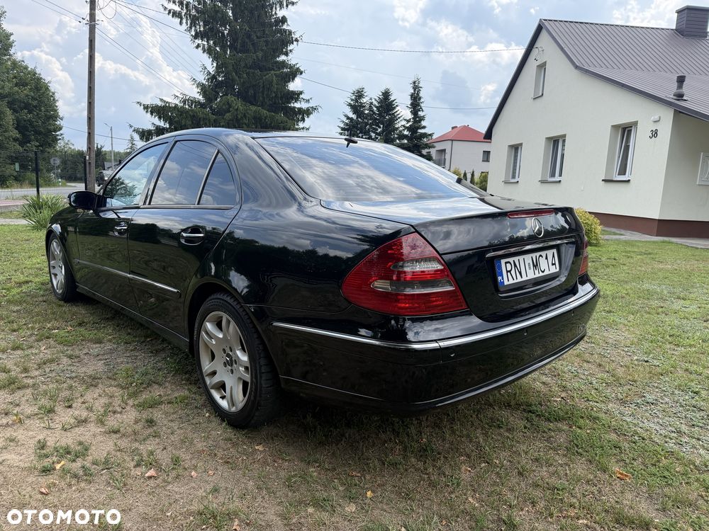 Mercedes-Benz Klasa E - 6