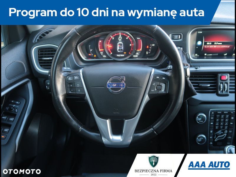 Volvo V40 - 20