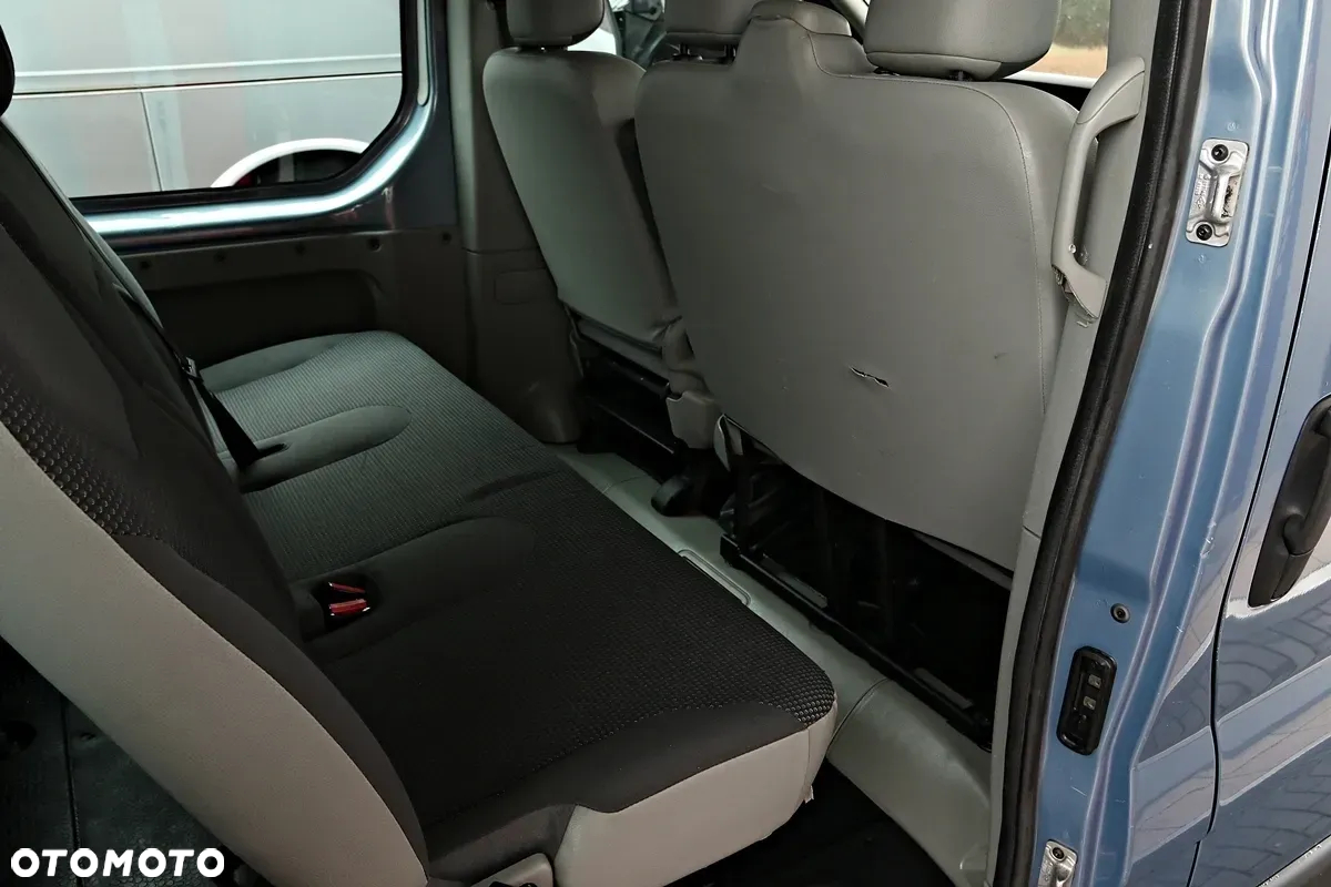 Opel Vivaro - 27