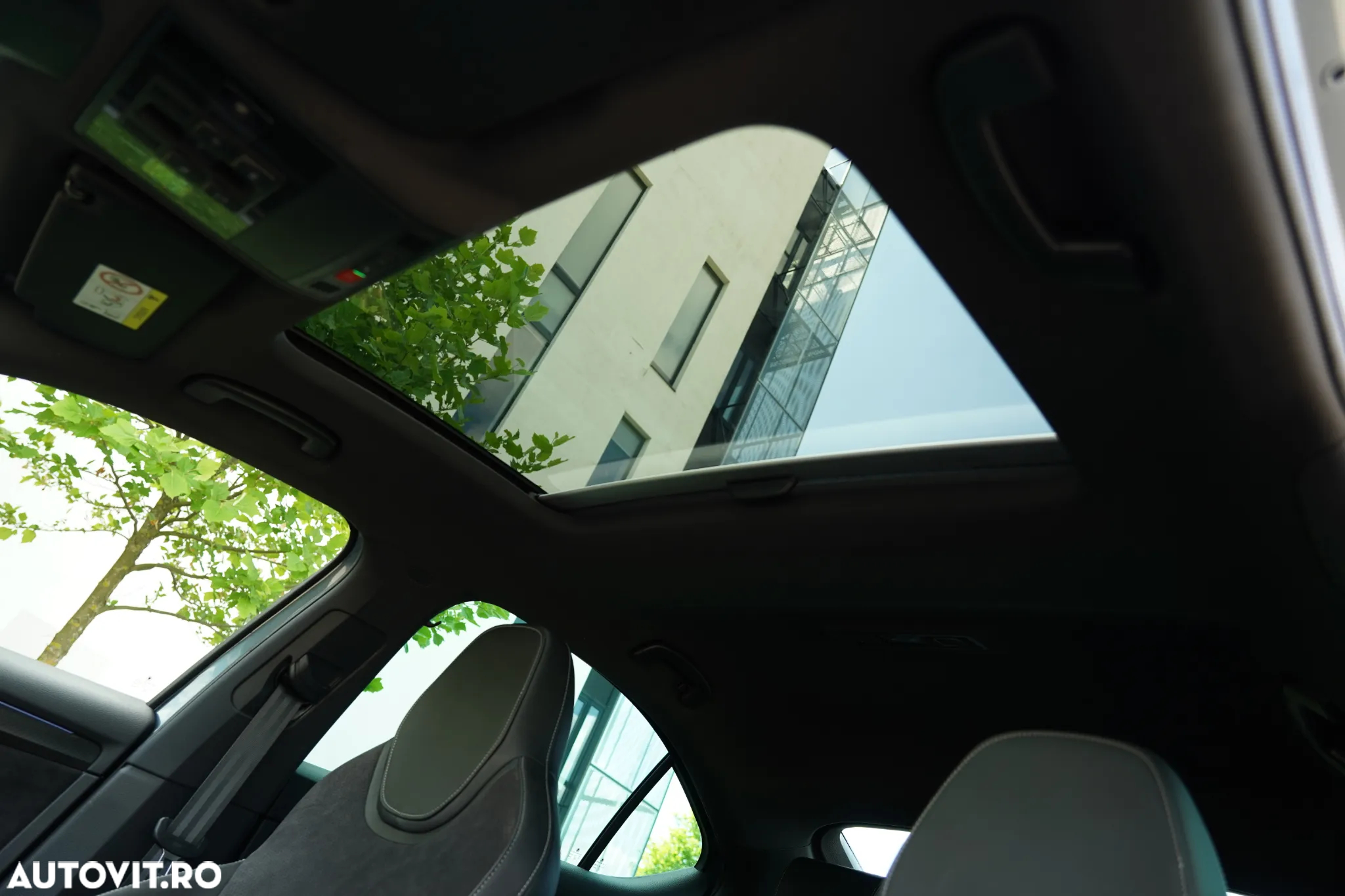 Skoda Superb 1.4 TSI iV DSG Sportline - 10