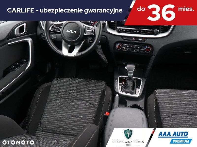 Kia Ceed - 8