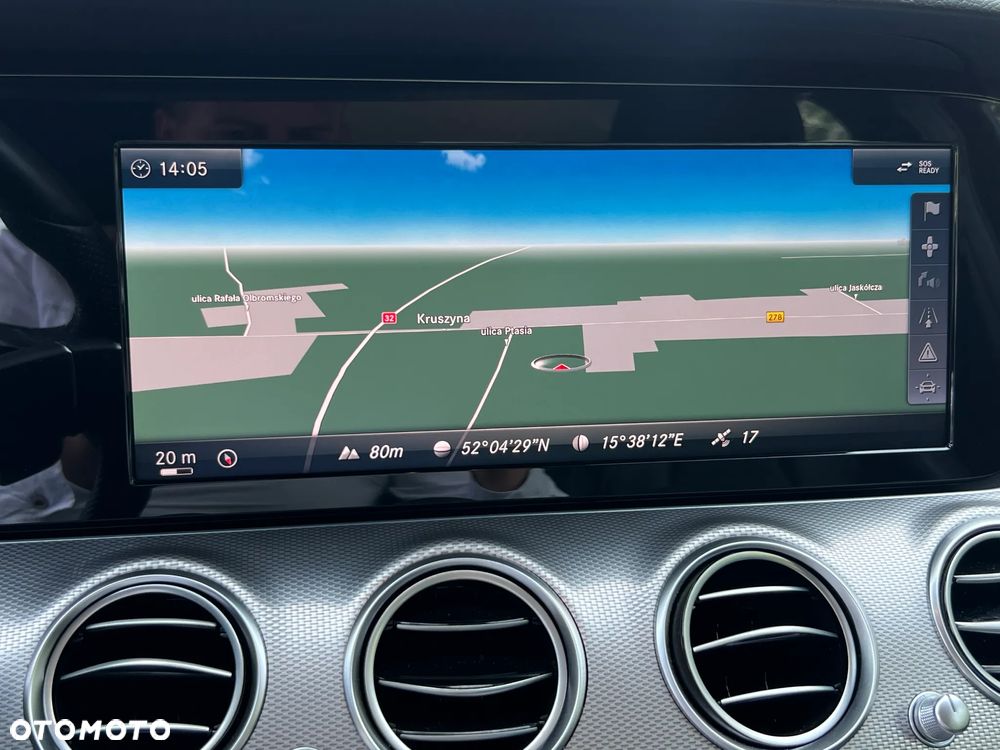 Mercedes-Benz Klasa E 220 d 9G-TRONIC - 27