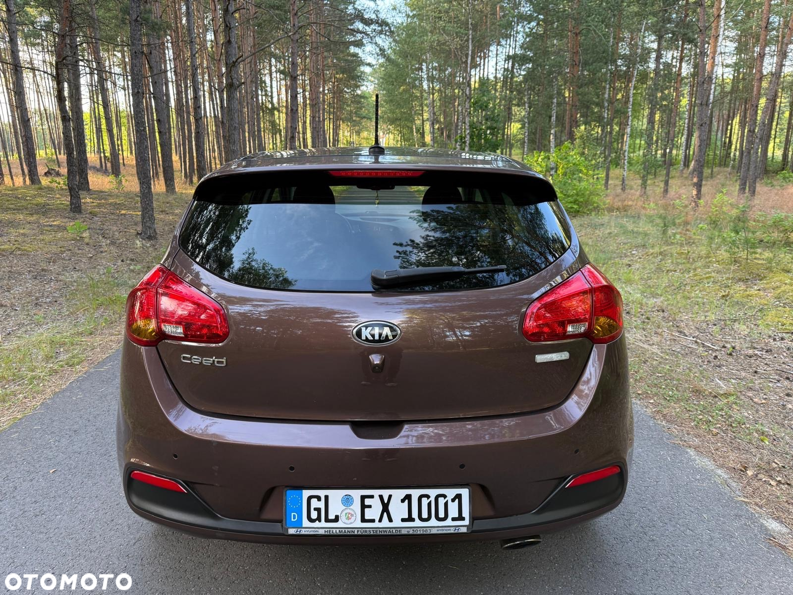 Kia Ceed 1.6 GDI Fifa World Cup Edition - 6