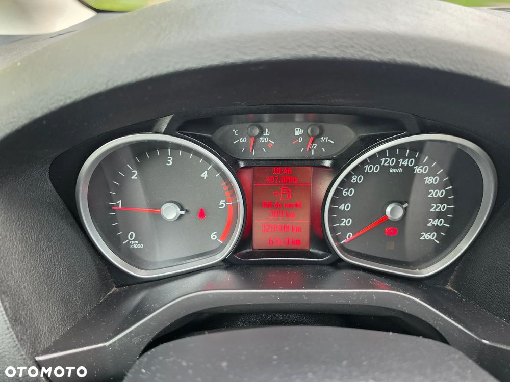 Ford S-Max - 10