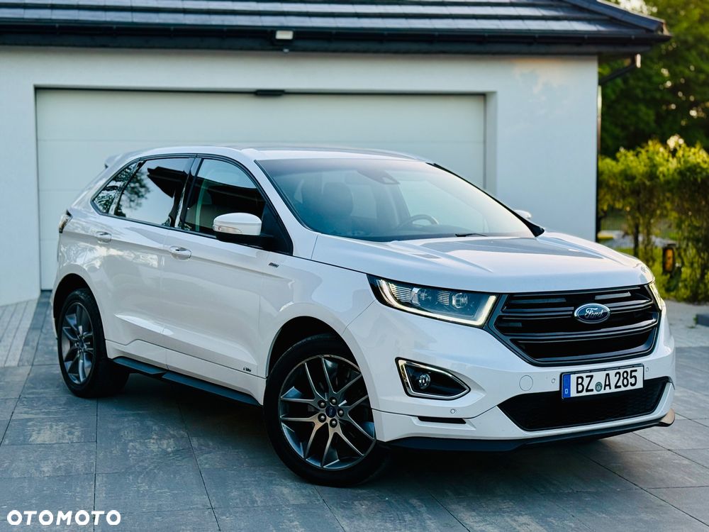 Ford Edge 2.0 TDCi Twin-Turbo 4WD ST-Line - 32