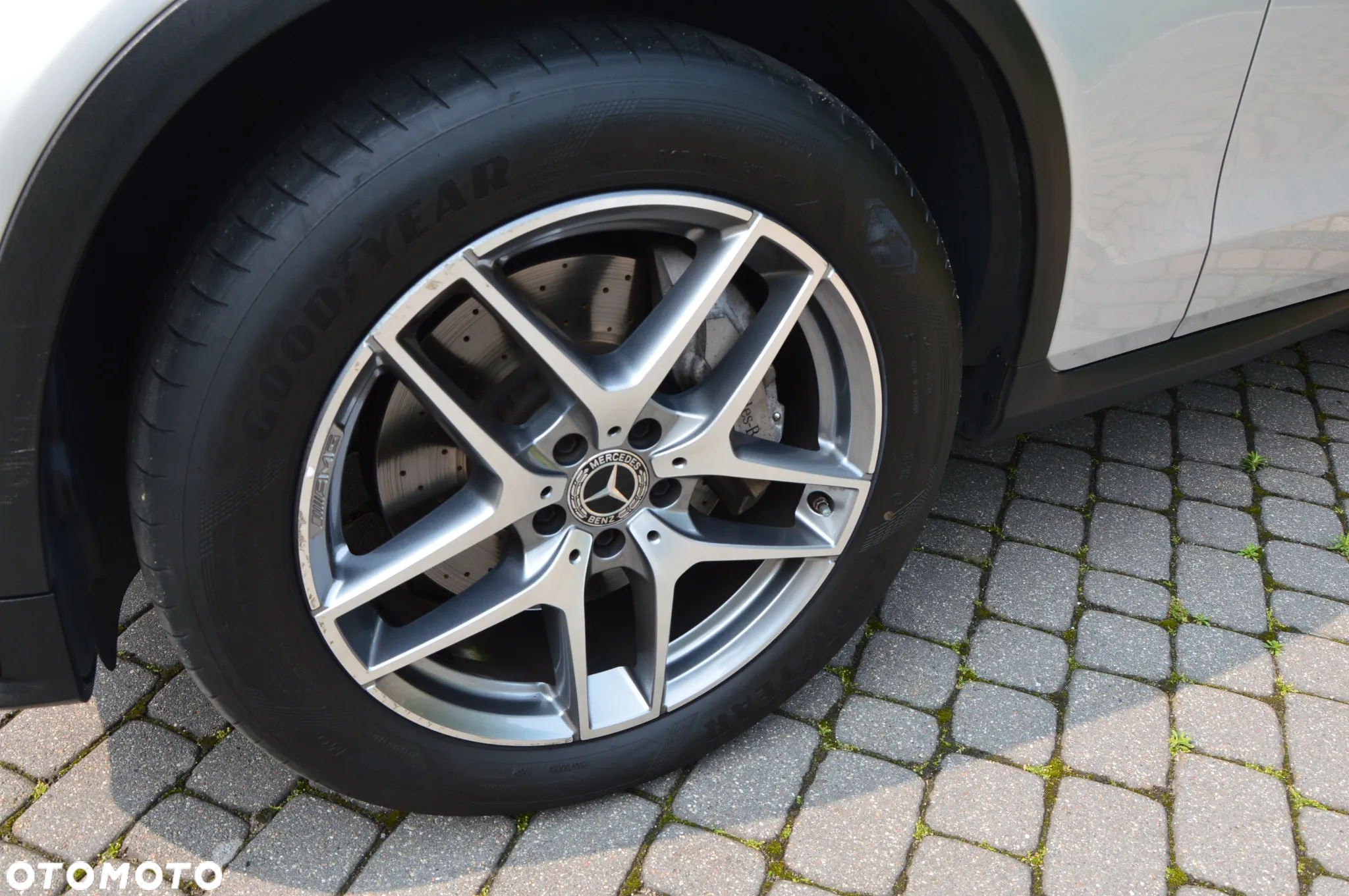 Mercedes-Benz GLC 250 4-Matic - 4