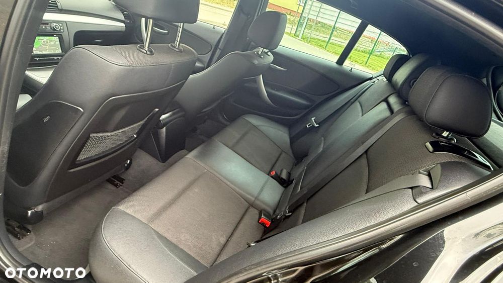 BMW Seria 1 118i Edition Sport - 13