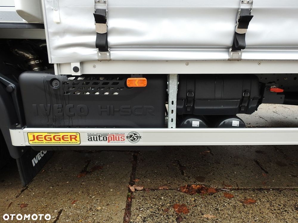 Iveco EUROCARGO 120-250 NOWY PLANDEKA WINDA 18 PALET WEBASTO KLIMATYZACJA TEMPOMAT LEDY PNEUMATYKA AUTOMAT 250KM - 30