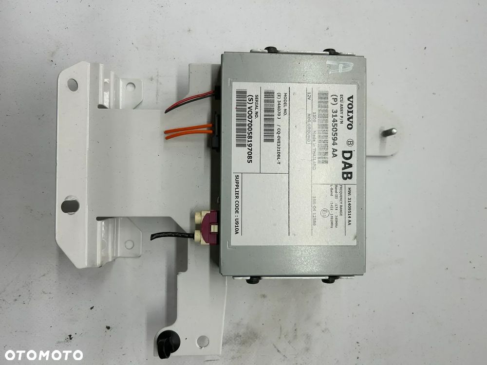 MODUŁ DAB WZMACNIACZ ANTENY VOLVO S60 II V60 V40 II 2012-2018r 31450594 - 1
