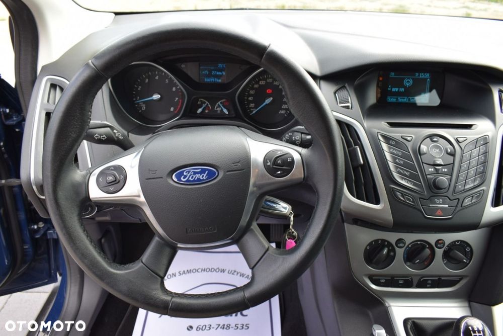 Ford Focus - 25