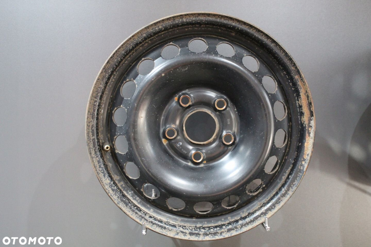 Felgi 15 5x112 VW Caddy Skoda Octavia F7631-30 - 3