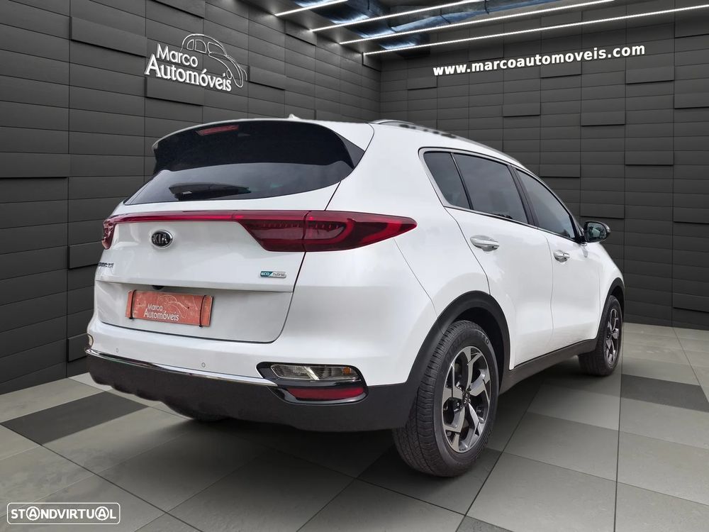 Kia Sportage 1.6 CRDI ISG Urban - 3