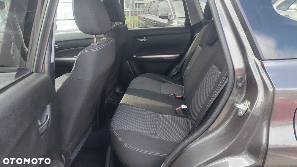 Suzuki Vitara - 13