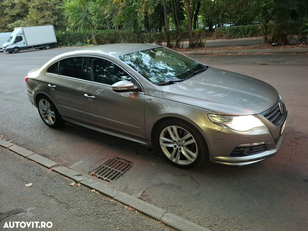 Volkswagen Passat CC - 1