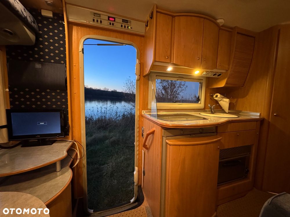 Burstner i660 ELEGANCE - 17