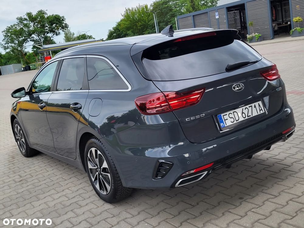 Kia Ceed 1.6 GDI PHEV XL DCT - 10
