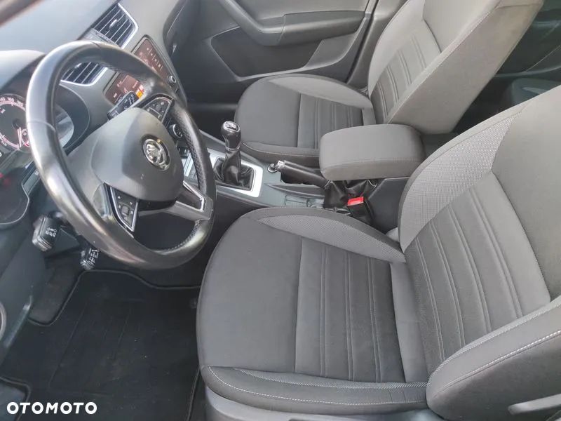 Skoda Octavia 2.0 TDI (Green tec) Ambition - 22