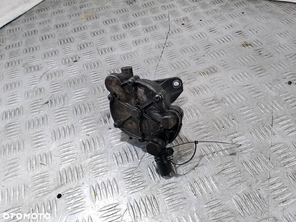 POMPA VACUM VW TRANSPORTER T4 2.4 - 2