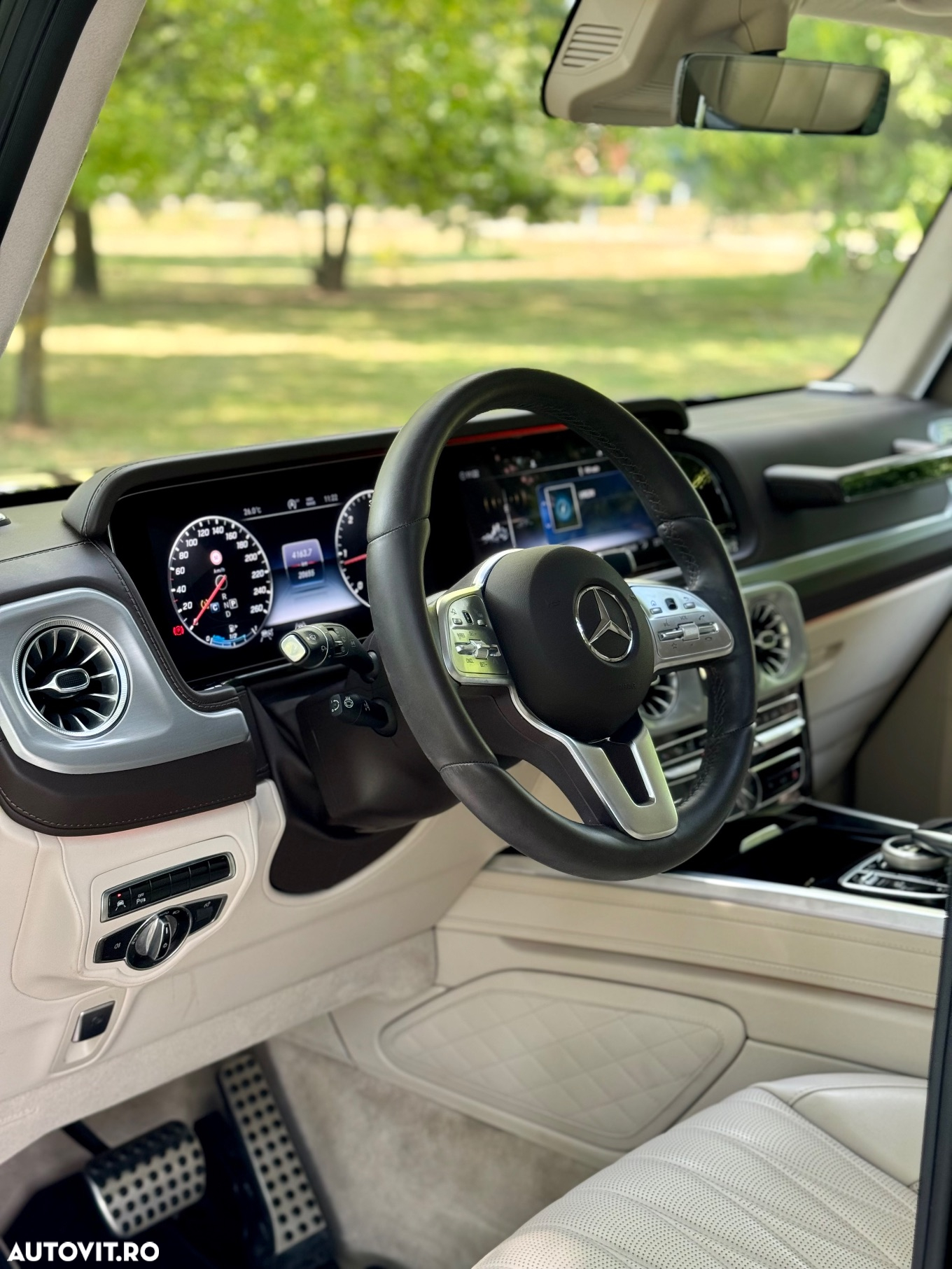 Mercedes-Benz G - 9