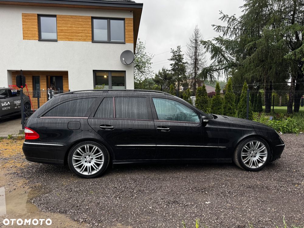 Mercedes-Benz Klasa E 500 4Matic Automatik Avantgarde - 1