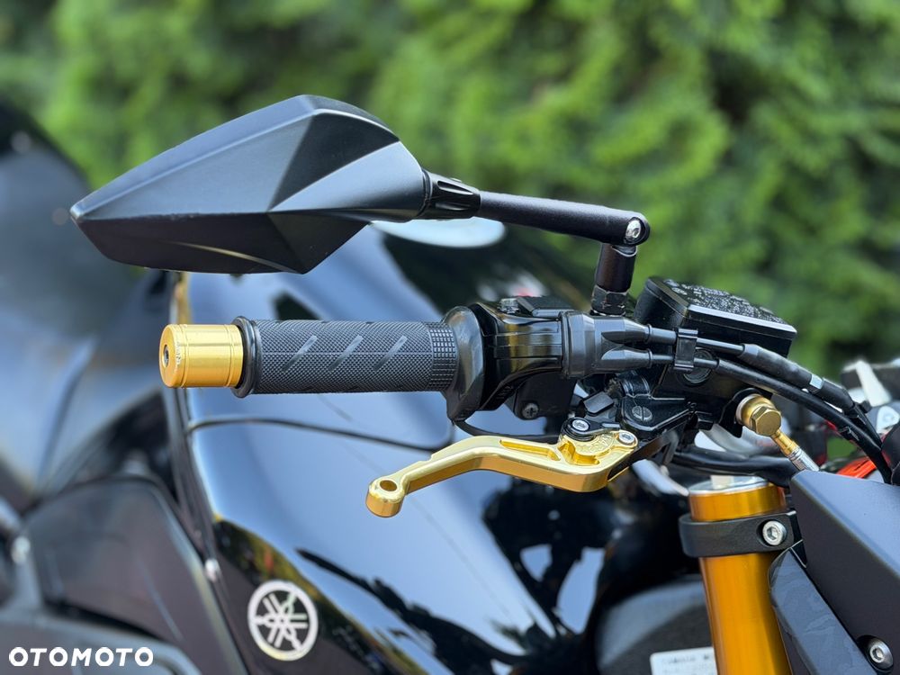 Yamaha FZ8 - 28