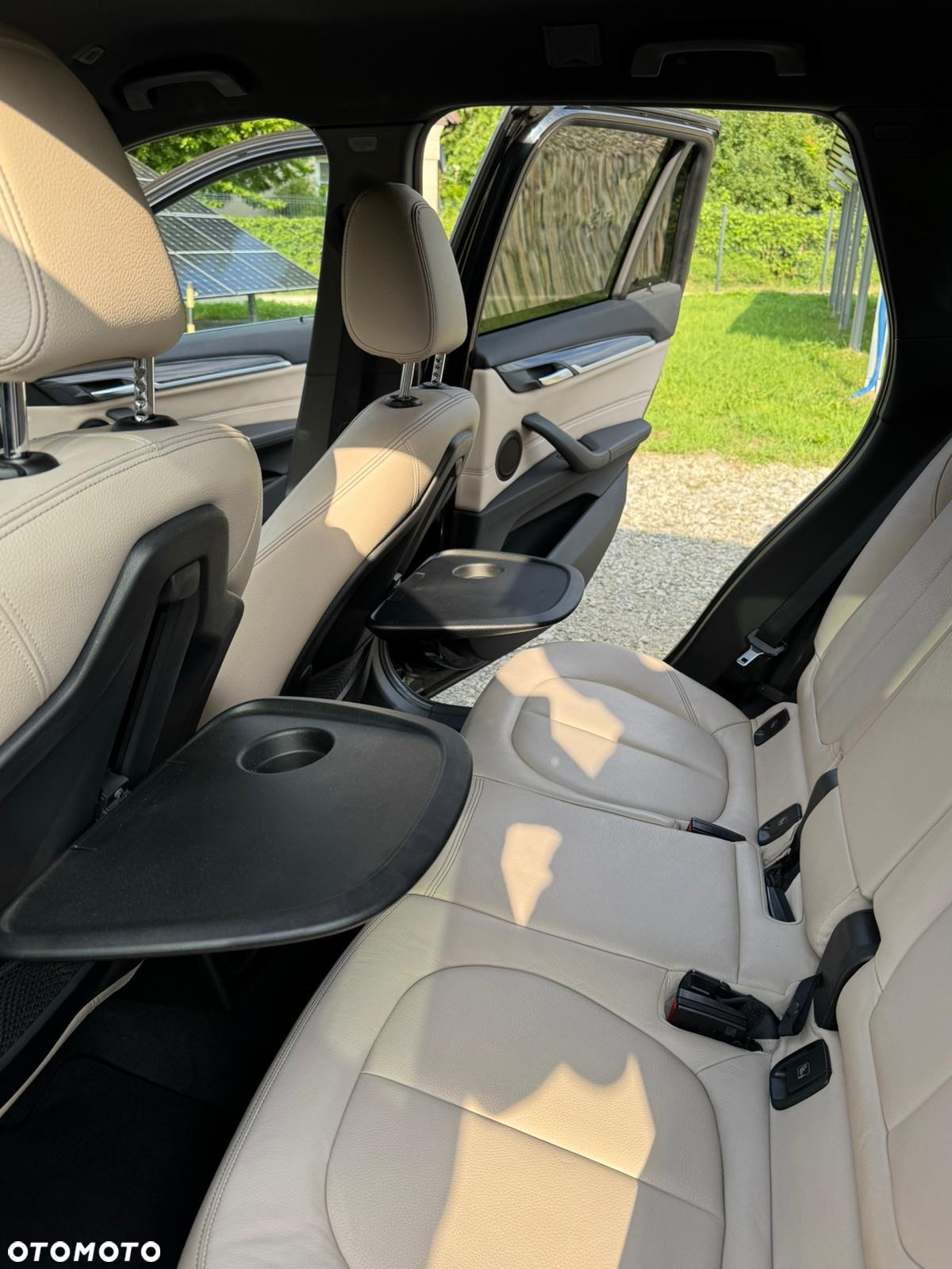BMW X1 xDrive20i Advantage sport - 25