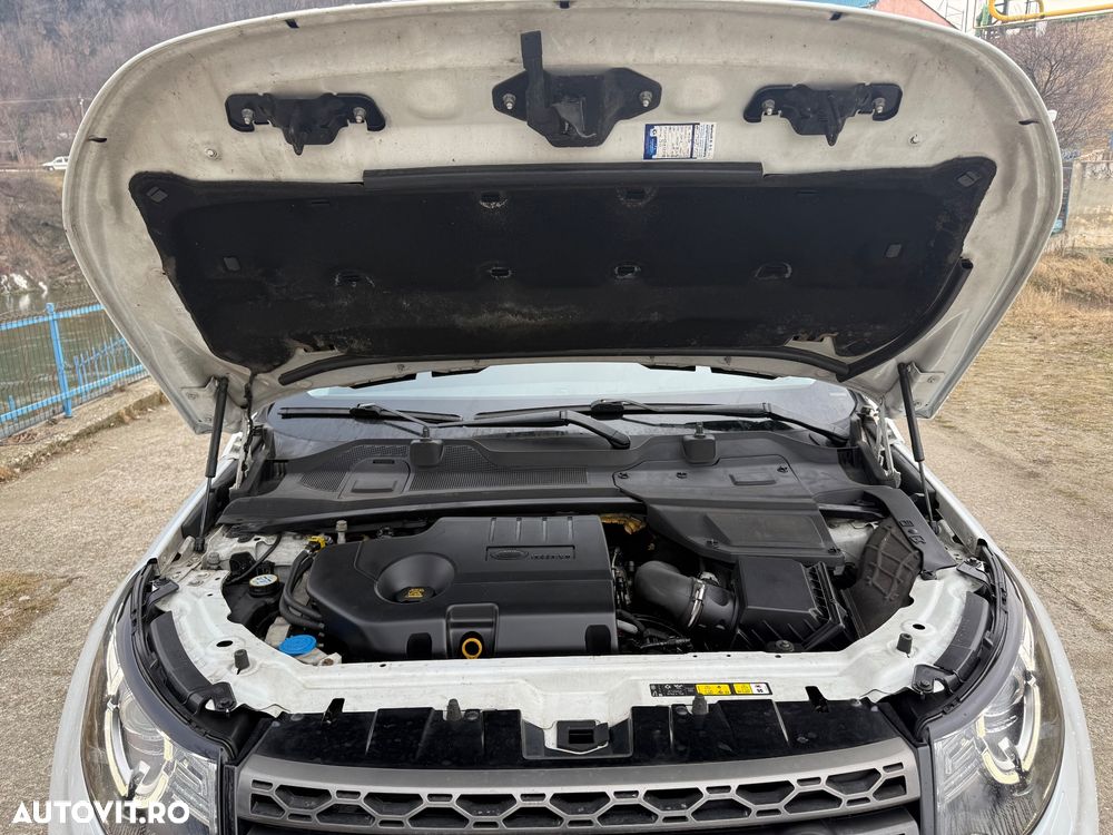 Land Rover Discovery Sport 2.0 l TD4 HSE Luxury Aut. - 12