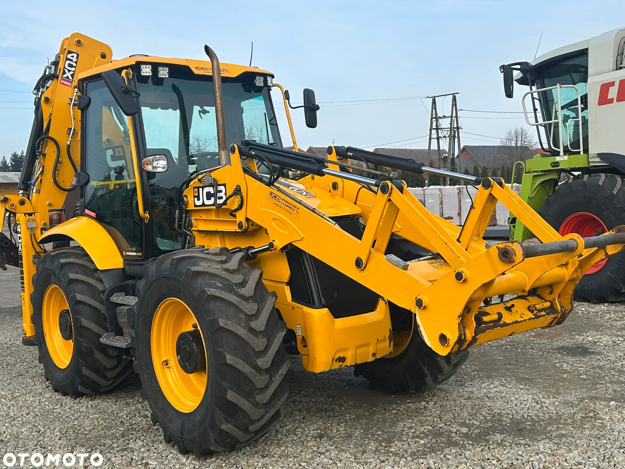 JCB 4CX - 8