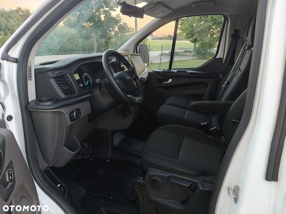 Ford Transit Custom - 9