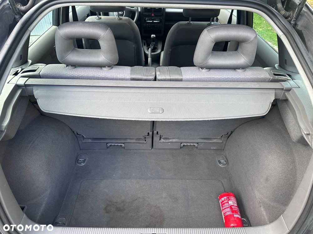 Audi A2 1.4 - 8