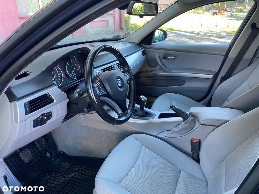 BMW Seria 3 320d - 20