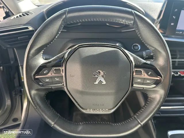 Peugeot 2008 1.5 BlueHDi Allure Pack - 8