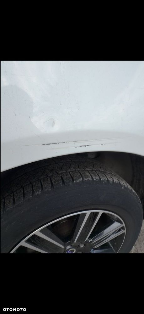 Volvo XC 60 D4 AWD Momentum - 17