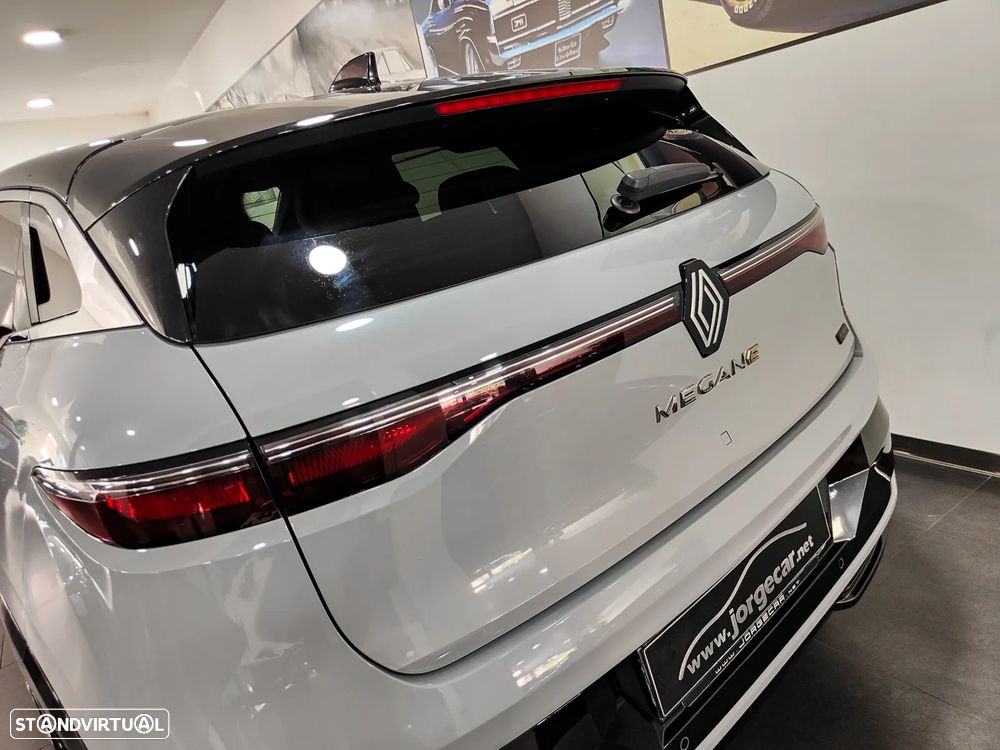 Renault Mégane E-Tech EV60 Techno - 24
