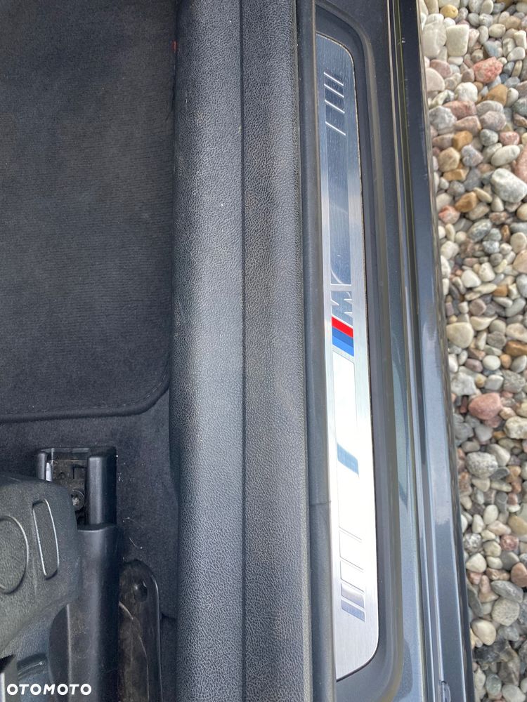 BMW Seria 3 318i - 21